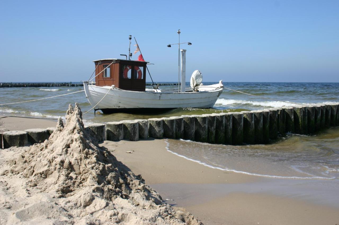 Bernsteinbaeder Zimmer Koserow Buitenkant foto